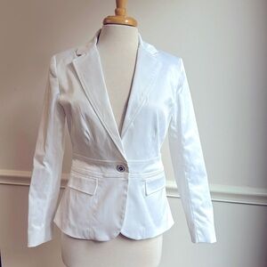 New York and Co 7th Avenue Design White One Button Blazer Size 6 EUC